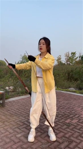 Will it become your next traditional bow? #archery #outdoors #bowhunting #hunting #deer #arrow #fyp