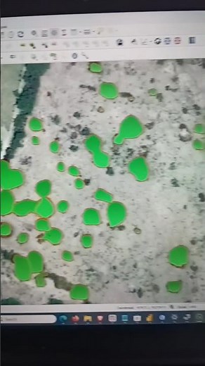 Automatically segment objects in QGIS