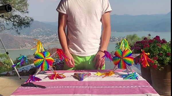 Artisans Bazaar Colorful Mexican Mini Piata Star: 13 Inch (3-Pack) Fiesta/Party Themed Decorations for Christmas, Birthdays, Cinco de Mayo, Taco Tuesday