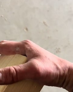 Splinters are scared of this man 😲 | LADbible