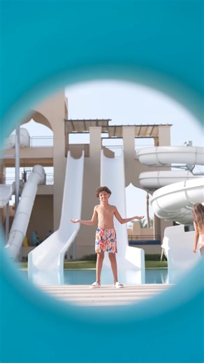 The 6 slides of the Aqua Park are where kids laugh and grown-ups scream! #steigenbergeraquamagic #steigenbergermoments #waterpark #pooltime #fun | Steigenberger Aqua Magic