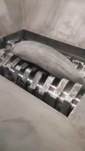 Top Metal Shredder Machine: Double-Shaft Shredding Tech