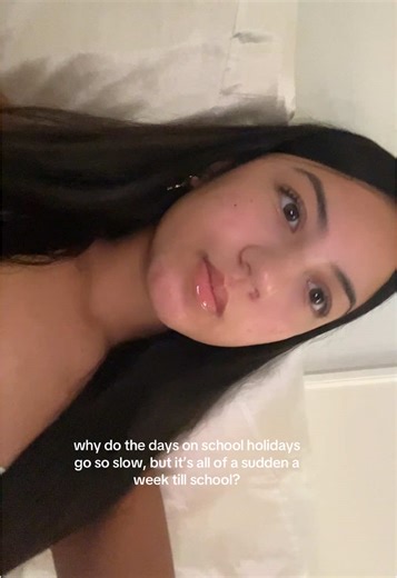 the time has gone so fast it’s insane #schoolholidays #summer #school #australia #fyp #relatable #aussie