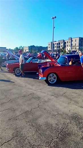 North Fort Myers Florida car show for free Applebee's Subscribe