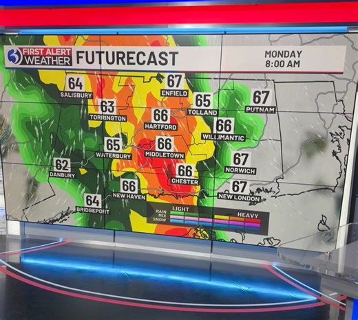 GOOD MORNING!! A “top 10” forecast this weekend before a #FirstAlertWeatherDay for Monday AM downpours 🌧️ & 💨 wind!!! Filling you in from 5-7am and again from 9-10am on Ch 3!!! | Jill Gilardi