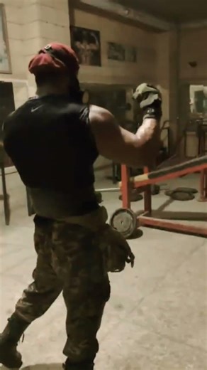 Super Commando 👊💪 #commando #commandochallenge #bodybuilder #youtubeshorts #military