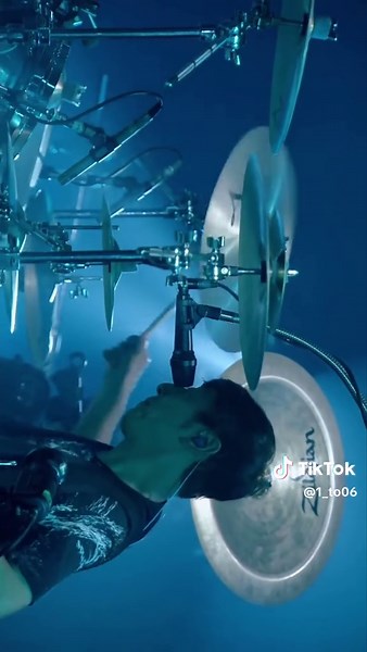 イントロから惹かれる/ロビンソン#スピッツ #ロビンソン #歌詞動画 #ライブ #spitz #fyp #エモい曲