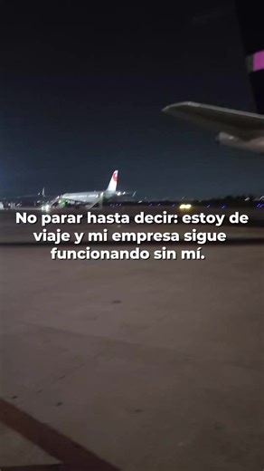 No se trata de trabajar más… se trata de construir una empresa que funcione incluso cuando tú no estás. Muchos negocios crecen, pero siguen dependiendo totalmente de su fundador. En Eclosión te ayudamos a ordenar procesos, fortalecer la estrategia y crear una estructura que permita escalar con claridad y dirección. Porque el verdadero crecimiento comienza cuando tu empresa deja de girar solo alrededor de ti. Agenda tu diagnóstico y empieza a construir una operación que avance contigo… y también 