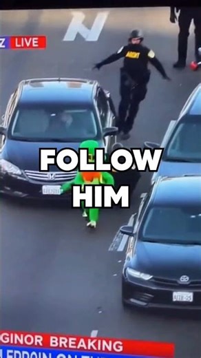 Leprechaun Track Star Escapes ICE agents #ice #protest #comedy