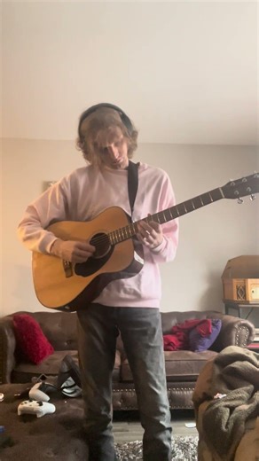 D minor guitar solo pentatonic spam my sweatshirt is pink