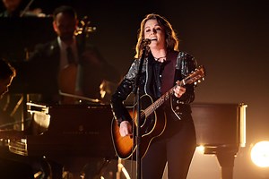 Brandi Carlile Delivers Powerful 'The Joke' at 2019 Grammy Awards