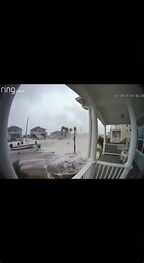 Hurricane Storm Surge FLOODS Entire Street!