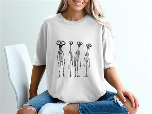 Creepy Aliens T-shirt, Alien Encounter Tee, Sci-fi Graphic Shirt, Unique Alien Art, Weird Creatures Apparel, Spooky Alien Design - Etsy