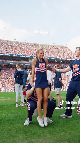 Happy IRON BOWL!!! Beat bama! #wareagle #auburncheerleaders | auburn cheerleaders