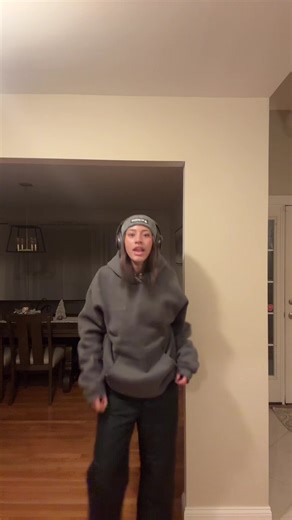 sorry x snow attire #dance #jb #2016