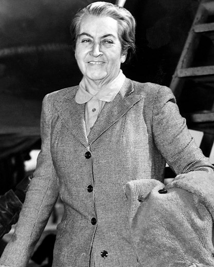 Gabriela Mistral, poeta de la naturaleza, la solidaridad y el amor de toda estirpe