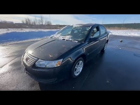 104202 2005 Saturn Ion Sedan 2