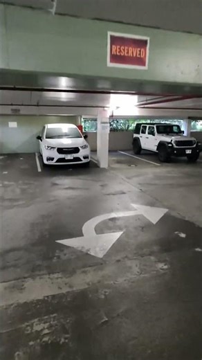 Waikiki Sunset Enterprise Rent-a-car #waikikisunset #waikikicarrental