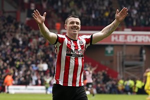 Chris Wilder's message to United hero John Fleck after collapse sparks concern