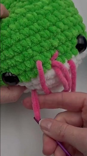 How to crochet a cute whale with a sea buddy! #crochetwhale #crochetpattern