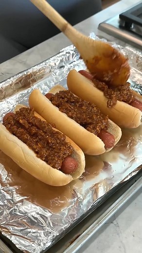 155K views · 2.1K reactions | Chili Cheese Dogs!! #fastfood #burger #fries #pizza #chicken #sandwich #salad #cooking #easyrecipe | Sandwich Cutie Cat | Facebook