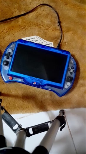 Portable PSone, made by hand, with a 7-inch screen, plays both original and copied discs, can play continuously for 2 hours.#playstation #psone #ps1 #ps1games #งานประดิษฐ์