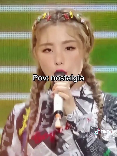 Mamamoo: Energetic Performances and Fan Edits