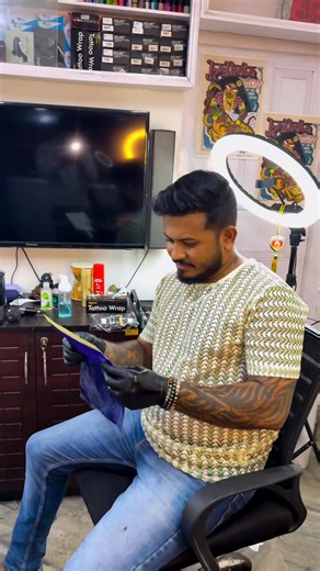 @highlight #funnyvideos #funnymoments #funnyreels #everyonefollowers #viralreelschallenge #Jai_Mahakal #harharmahadevॐ卐mahadev | Debadip Bhattacharjee