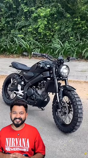 Deepak Vishnu on Instagram: "Finally Yamaha XSR 155 Is coming to India! • Engine & Performance → Same 155cc VVA engine, ~19hp, 6-speed, slipper clutch. • Design → MT-15 = sharp, aggressive streetfighter. XSR155 = neo-retro, classic look. • Ergonomics → MT-15 = sporty, slightly leaned forward. XSR155 = upright, more relaxed. • Ground Clearance → MT-15 ~155 mm. XSR155 ~170 mm (better for rough roads). • Weight → Almost same (~133–134 kg). • Price → MT-15 usually a bit cheaper. XSR155 positioned as