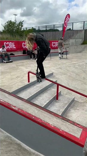 Juzzy grind compilation to start your weekend 🔥 #scootering #scootertricks #scooterstunts #skatepark