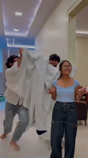 chika ansh #viral #viral #comedy #marriage #dance #husbandwife #dailyroutine #shorts #vlog #chika