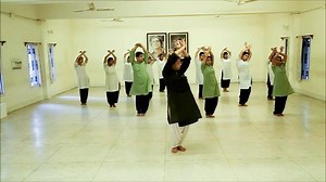 WORKSHOP with Tanusree Shankar herself! A workshop designed for senior dancers with some experience. Date: 9th, 10th and 11th of April. Venue: 11F, Palm Avenue, Kolkata 700019 Contact: 919903608736, 03322905997 | Tanusree Shankar Dance Academy