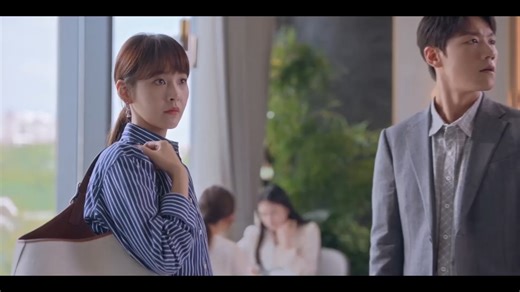 202K views · 2.4K reactions | Wife sees husband dating another woman, so she agrees to go on a blind date with another man 妻子看到丈夫和另一个女人约会，于是她同意和另一个男人相亲 Drama：私藏浪漫 You Are My Secret 珞Welcome to click and watch #私藏浪漫 #YouAreMySecret | C-drama guide | Facebook