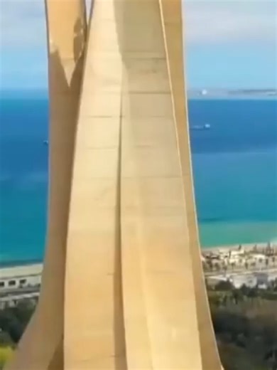 L’Algérie renforce sa flotte militaire avec 8 nouveaux Airbus #Algerie #Espagne#Avion#AirbusC295#Armée