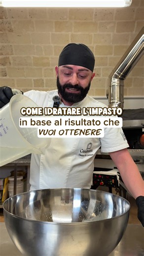 Idratazione impasto pizza: quanta acqua mettere (%)