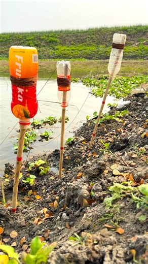 Primitive fishing techniques | MR Fishing Life