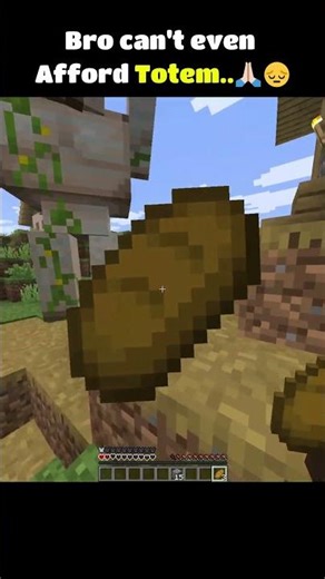 Bro can't even Afford Totem.. #minecraft #shorts
