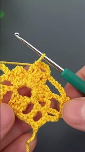Easy Crochet Flower Stitch 🌸 Beautiful & Fast Pattern for Blankets & Shawls
