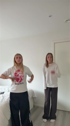 Best Friends Dancing Duo