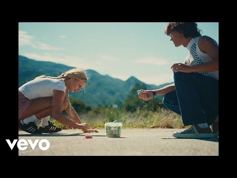 Claire Rosinkranz - Swinging at the Stars