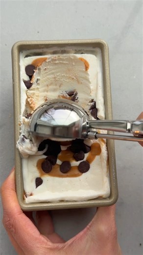High Protein Ice Cream - uses 5 ingredients, is no churn, and has 18 grams of protein per ¾ cup! | Feel Good Foodie