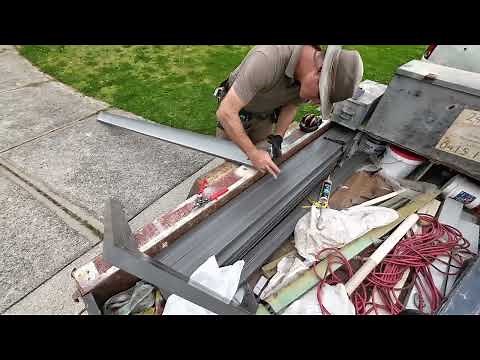 CONTROL WATER USING A DOWNPIPE SPREADER.