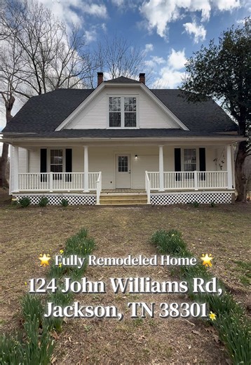 Completely remodeled from top to bottom with tall ceilings, open-concept living, and sitting on 1.6 acres with county taxes only. For more information or a private tour: 📲 Michelle Lilly, REALTOR®️ 731-267-6945 Lilly Realty Office: 731-300-4077 #JacksonTNRealEstate #WestTennesseeHomes #JustListedTN #HouseTour #WestTN