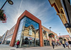 Chequers Shopping Centre, Huntingdon - The Churchmanor Estates Company plc