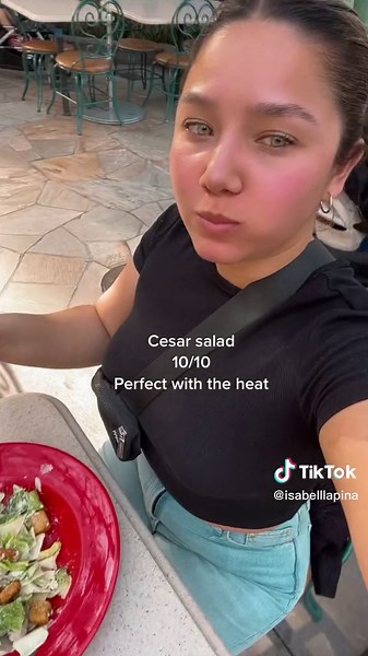 What’s your favorite food at Disney? 🤍 #disney #californiaadventure #disneyland #disneylandfood #everythingiate