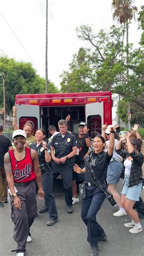 Back with my rookie fam 🫶🏼 #therookie | the rookie dancing