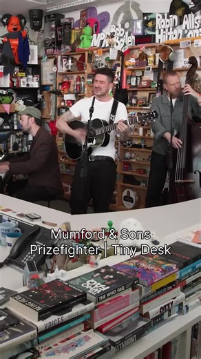 I can’t wait to see Mumford & Sons live on tour #mumfordandsons #tinydesk #prizefighter #npr