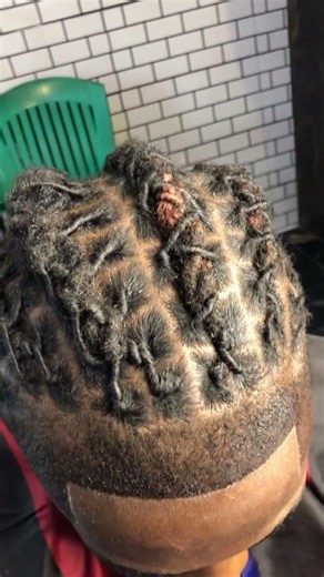 #dreadlocks #locmaintenance #interlocking #loctutorial #naturalhairtips