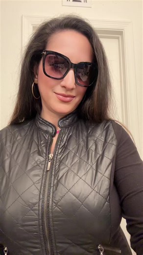 Sunglasses make Mondays easier 😘❤️