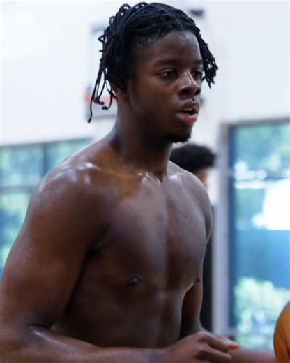 This is for my real hoopers: This workout is at Kobe's old gym, Mamba Sports Academy. If that's not enough of a good sign, it's also the gym where Anthony Edwards and Tyrese Maxey hosted their pre-draft workouts. And, years before, it's where Trae Young prepped for his draft workouts. I say all that to say, some auspicious NBA history in that gym. Good signs for Wilson, ha!